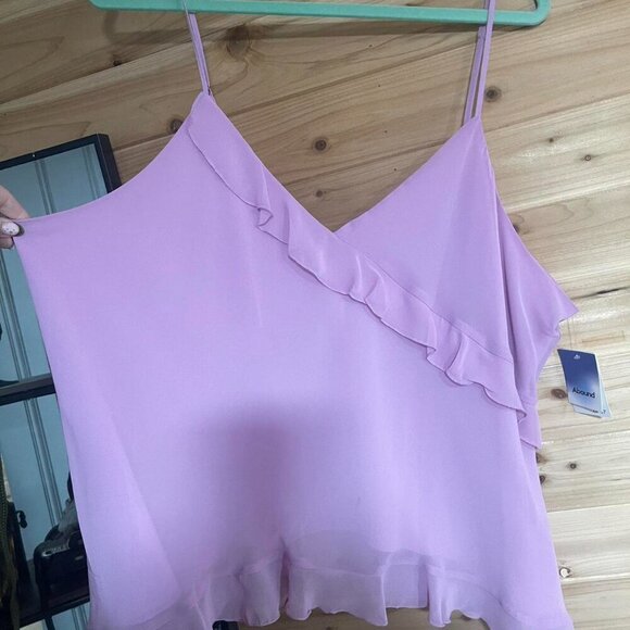 Purple Ruffled Tank Top Feminine - Picture 2 of 6